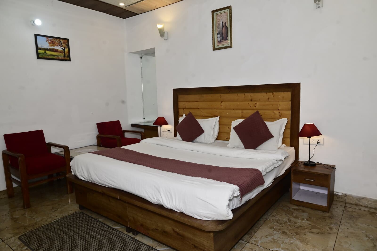 Bala's Spring View — deluxe bedroom